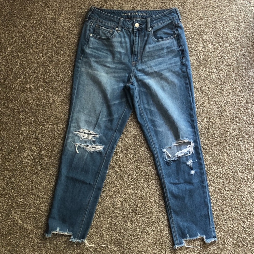 American Eagle Hi-Rise Tomgirl Jean
